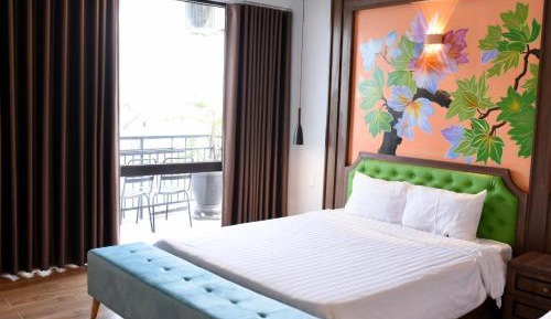 Deluxe Double or Twin Room with Balcony