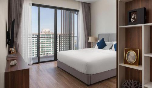 One Bedroom with Private Balcony