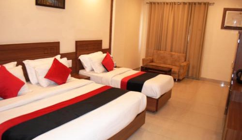 Luxury Triple Room