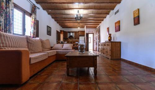 Two-Bedroom Apartment (4 Adults)