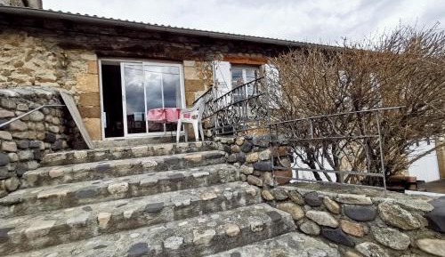 Holiday Home (5 Adults)