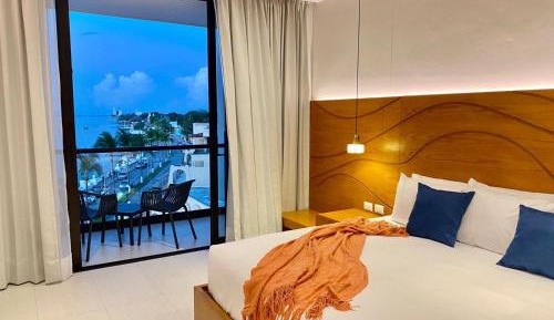 Standard King Room