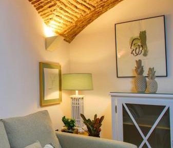 Apartment - Split Level
