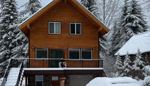 Four bedroom holiday home 