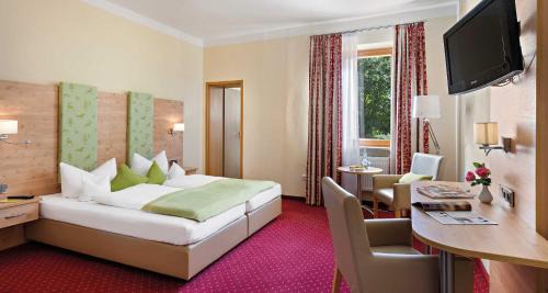 Large Double Room