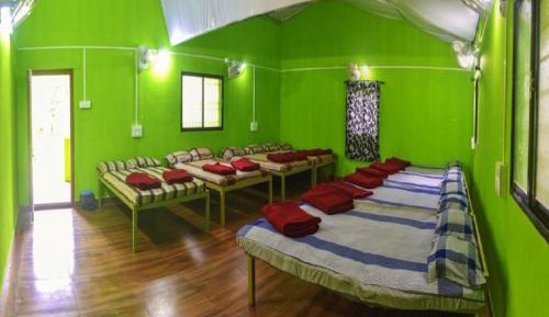 6-Bed Mixed Dormitory Room