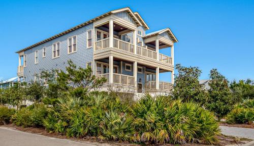 Four bedroom holiday home 