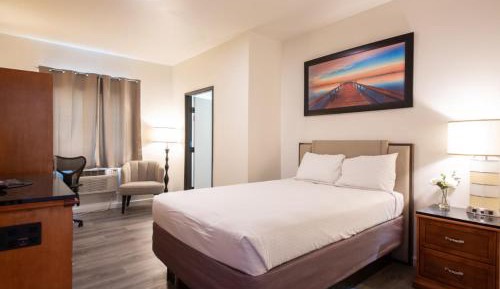 Deluxe Double Room with Bath