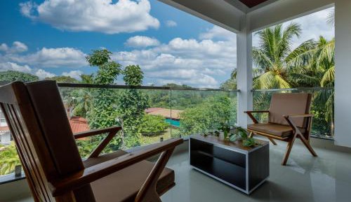 Deluxe Double Room with Balcony