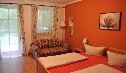 Double Room with Balcony (2 Adults + 1 Child)