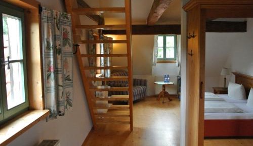 Duplex Quadruple Room
