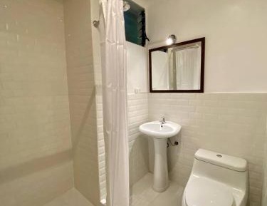 Twin Room with Private Bathroom