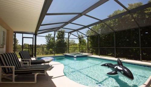 Five-Bedroom Holiday Home