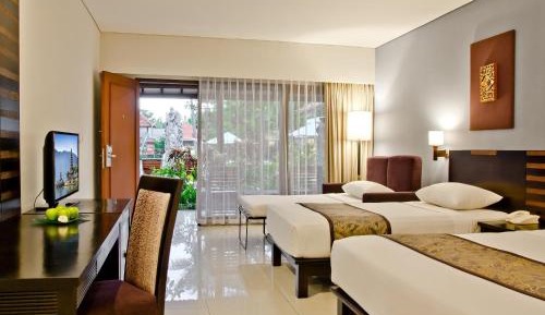 Deluxe Family Room