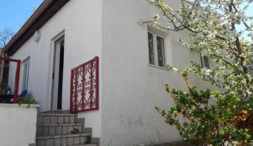 One Bedroom Apartment with Terrace