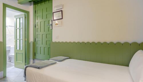 Duplex Room (2-3 Adults)