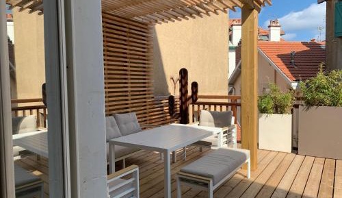 Apartment with Terrace