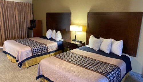 Queen Room with Two Queen Beds - Non-Smoking