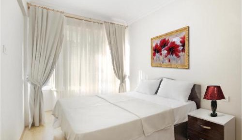 Deluxe Family Suite