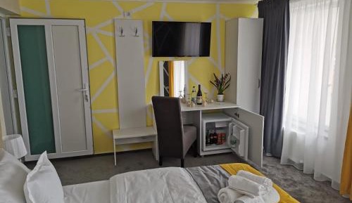 Triple Room with Balcony