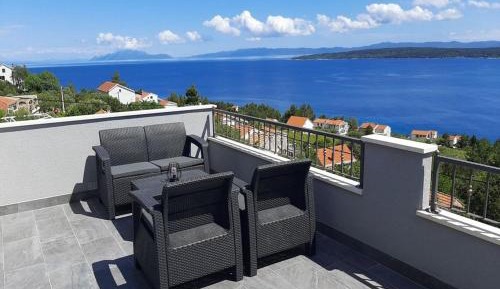 Superior Two Bedroom Apartment with Terrace and Sea View