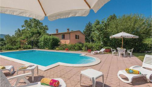 Three-Bedroom Vacation Home 