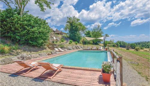 Three-Bedroom Holiday Home 