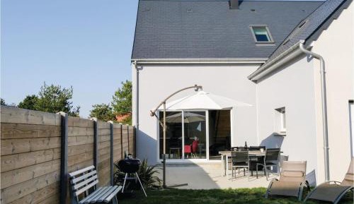 Two-Bedroom Holiday Home