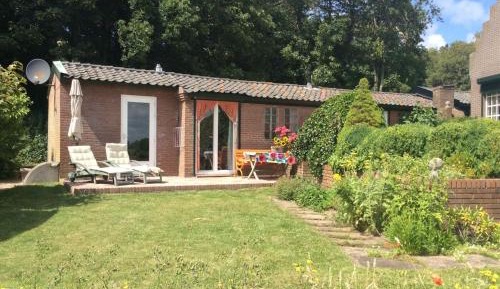 One-Bedroom Holiday Home