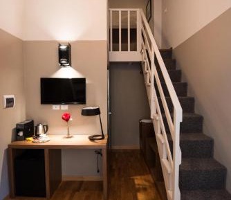 Double Room - Split Level