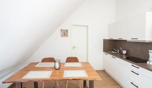 Suite with Lake View