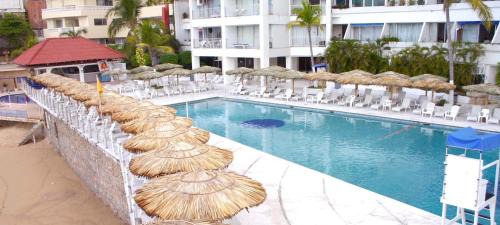 Studio Apartment with Sea View