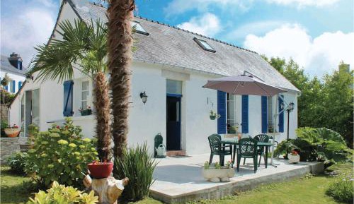 Two-Bedroom Holiday Home