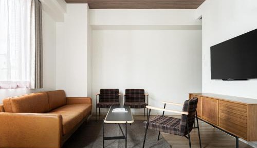 Studio Suite with living room - Non-Smoking