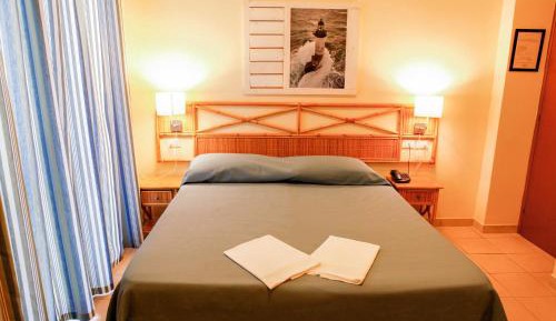 Double or Twin Room with Balcony/Patio