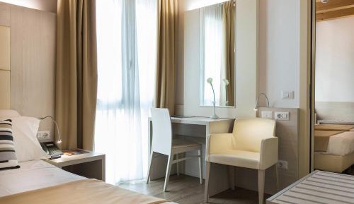 Two Connecting Double Rooms