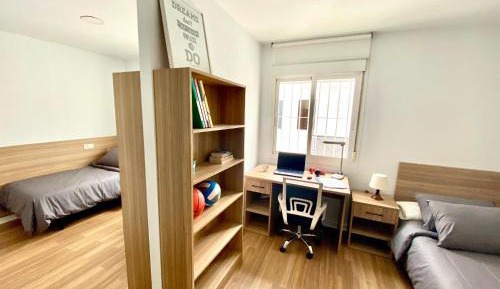 Studio (2 Adults)