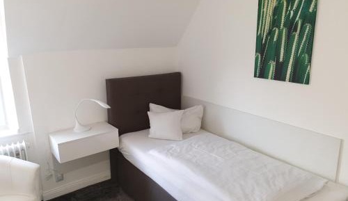 Small Single Room