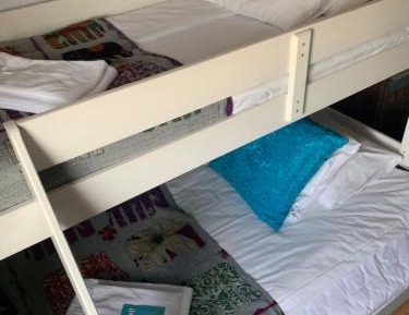 Standard Twin Room with Shared Bathroom