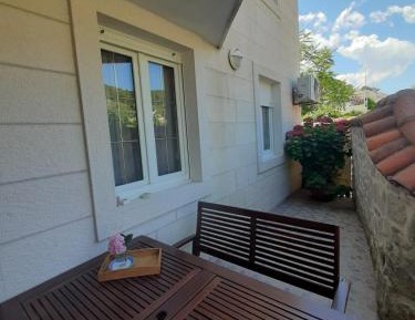 One-Bedroom Apartment with Patio