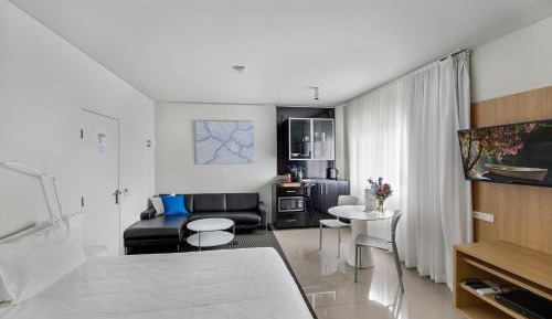 Luxury King Suite -Adults Only