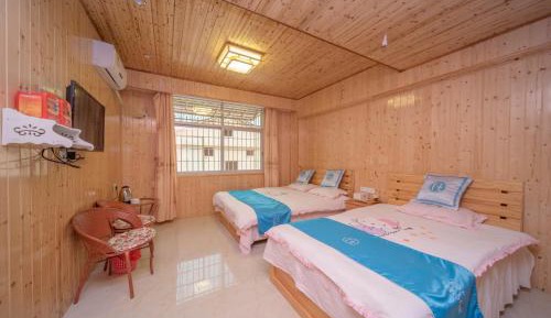Twin Room with Private Bathroom
