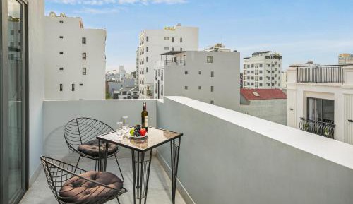Apartment with Terrace and Sofa Bed