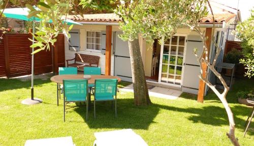 One-Bedroom House
