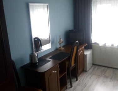 Twin Room with Shared Bathroom