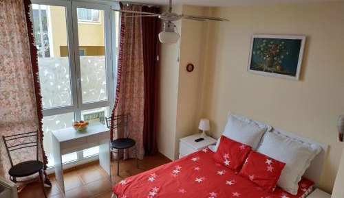 Double Room with Shared Bathroom