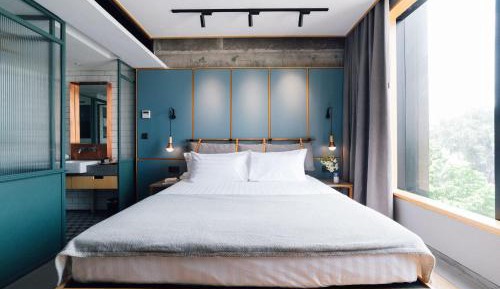 City Room
