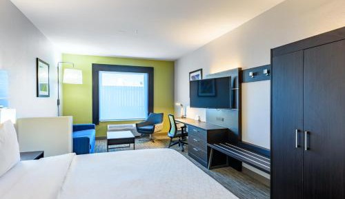 Standard King Room