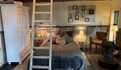 Triple Room with Private Bathroom