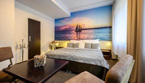 Classic Quadruple Room